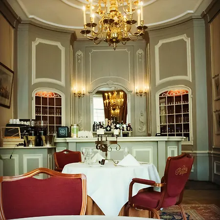 Landgoed Marquette Hotel 4*