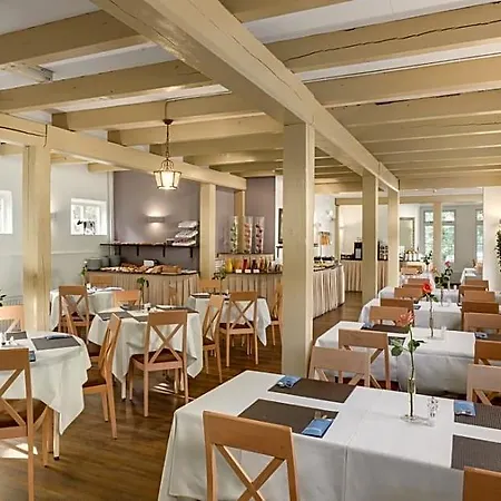 Landgoed Marquette Hotel 4*